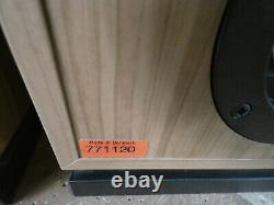 Dynaudio Audience 70 Floorstanding Speaker Pair Natural Finish Preowned