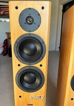 Dynaudio Focus 220 Floorstanding Loudspeakers Maple Finish