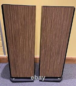 Ex-Display Focal Aria 926 Floorstanding Speakers Prime Walnut Finish