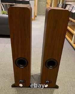 Ex-Display Q Acoustics Q3050i Walnut Floorstanding Speakers Free Delivery