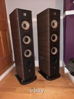 FOCAL Aria 926 Floor Standing Speakers Black/Walnut Excellent Condition