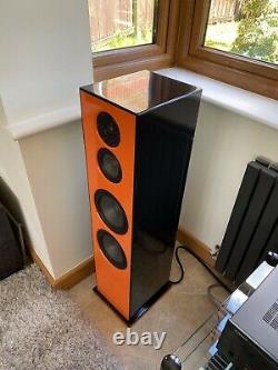 Floorstanding Speakers. 3-way very high end audiophile. HiFi Loudspeakers