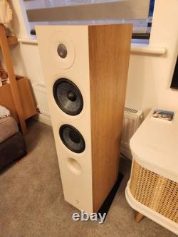 Focal Chora 816 Floorstanding hifi Speakers