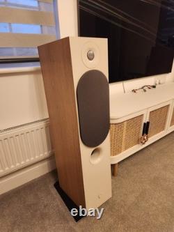 Focal Chora 816 Floorstanding hifi Speakers