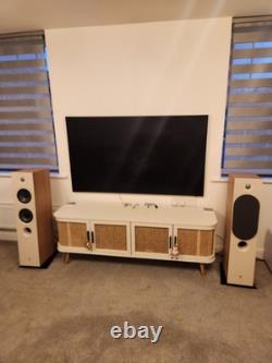 Focal Chora 816 Floorstanding hifi Speakers