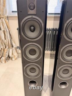 Focal Chorus 726 3-way floor-standing speakers gloss black high end