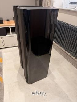 Focal Chorus 726 3-way floor-standing speakers gloss black high end