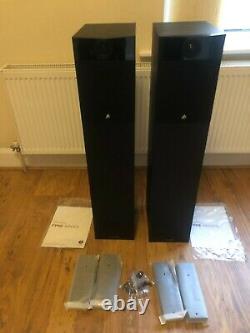 Fyne Audio F302 Floorstanding Speakers Black. New ex display