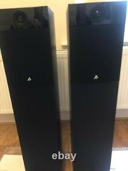 Fyne Audio F302 Floorstanding Speakers Black. New ex display