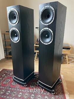 Fyne Audio F501 Floor Standing Speakers Black Oak all original packaging