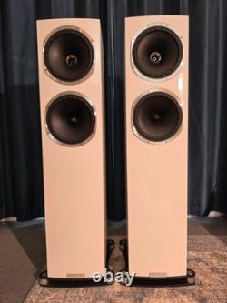 Fyne Audio F502SP Floor Standing Speaker. Tower Speaker. MRSP £5,299 Piano White