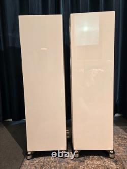 Fyne Audio F502SP Floor Standing Speaker. Tower Speaker. MRSP £5,299 Piano White