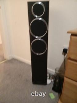 HiFi Floor-Standing or Shelf-Mounted Speakers