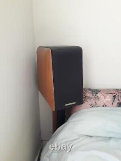 Hi fi speakers floor standing used