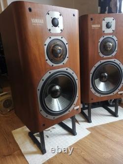 Hifi speakers floor standing