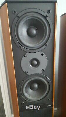 Jamo 590d floorstanding speakers