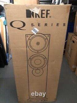 KEF Classic Q Series iQ70 Floorstanding Speaker Black EX-DISPLAY