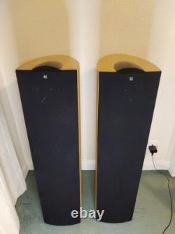 KEF IQ7 Speakers KEF Classic Q-Maple- Floorstanding Speaker