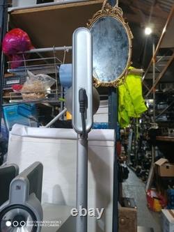 KEF KIT 100, Instant Theatre Kit, Surrounding Speakers, Floor Standing Speakers