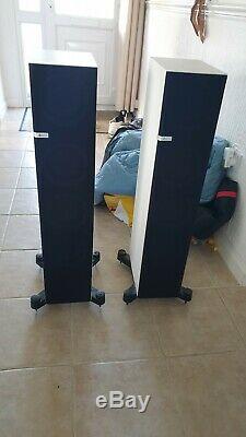 KEF Q500 Floor Standing Speakers (Pair)