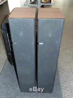 KEF Q500 Floorstanding Speakers Walnut