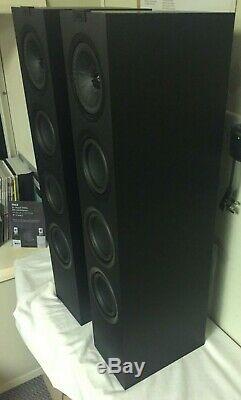 KEF Q550 Floorstanding Speaker Pair Black DNG-815