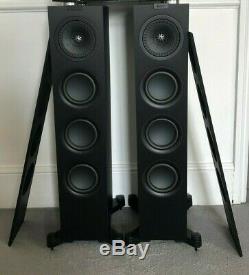 KEF Q550 Floorstanding Speakers Pair, Black Mint condition
