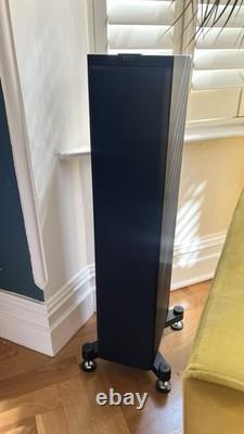 KEF Q550 Floorstanding Speakers Pair With Magnetic Grills- Immaculate Condition