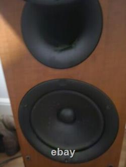 KEF Q5 SE floorstanding speakers
