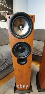 KEF Q 50 Floor Standing Speakers