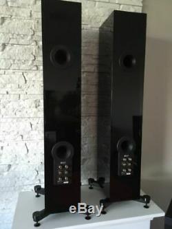 KEF R500 floorstanding speakers