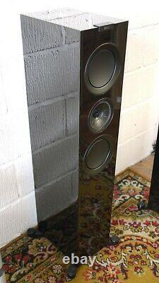 KEF R700'Black Edition' Floorstanding Speakers Preowned