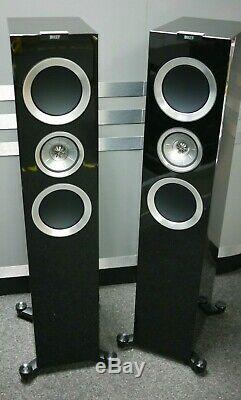 KEF R700 Floorstanding Speakers in Piano Black Preowned