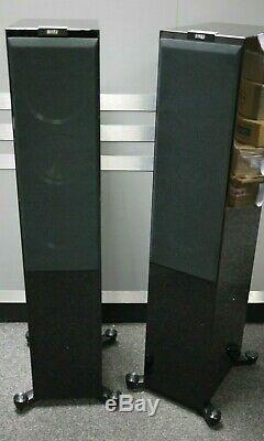 KEF R700 Floorstanding Speakers in Piano Black Preowned