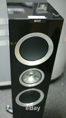 KEF R700 Floorstanding Speakers in Piano Black Preowned