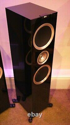 KEF R900 Floorstanding Speakers in Gloss Black Preowned