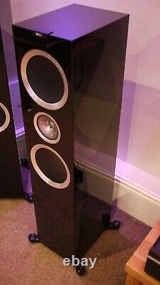 KEF R900 Floorstanding Speakers in Gloss Black Preowned