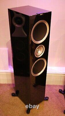 KEF R900 Floorstanding Speakers in Gloss Black Preowned