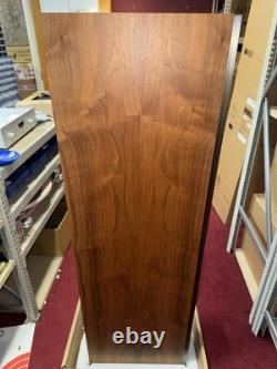 KEF Reference 5 Floor-Standing Speaker Pair (Walnut) N60311B