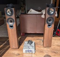 KEF iQ5 Floorstanding Speakers Walnut Pair Uni-Q
