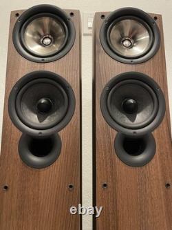 KEF iQ5 SE Floorstanding Speakers