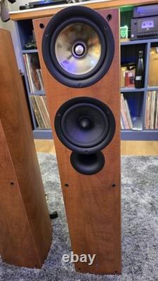 KEF iQ5 SP3501 Floorstanding Speakers Pair Walnut Finish Excellent Cond