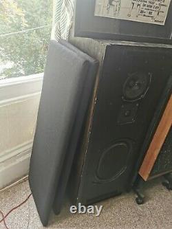 Kef Floorstanding 3 Way Speakers. 150w. Wilmslow Audio Kit. Vintage. Audiophile