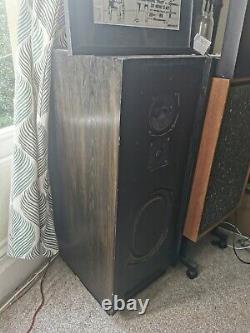 Kef Floorstanding 3 Way Speakers. 150w. Wilmslow Audio Kit. Vintage. Audiophile