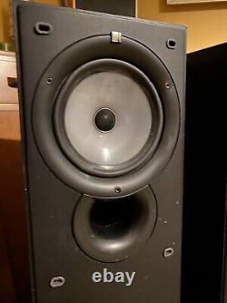 Kef Q35 Floorstanding Speakers