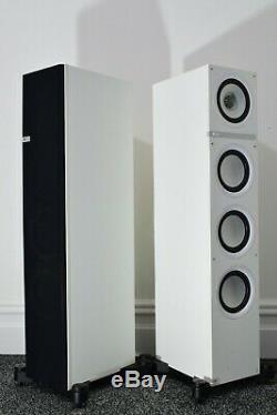 Kef Q500 In White Floor Standing Speakers. One Owner. Stunning