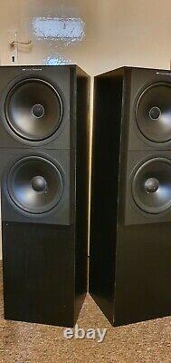 Kef Q80 Floorstanding Speakers