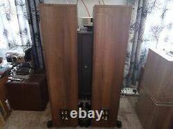 Kef Q900 Floor Standing Speakers Mint With Factory Shipping Boxes Mint Condit