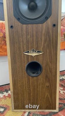 Kelly KT3 floorstanding speakers -Oair