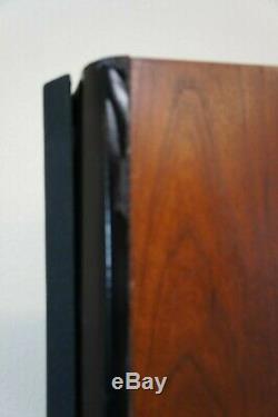 Klipsch Epic Cf-2 Cherry Floorstanding Speakers